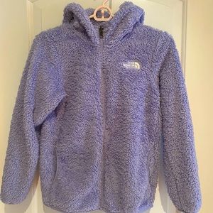 Girls North Face fleece size 10/12.    Lavender color.